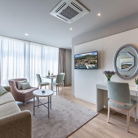 Apartments & Rooms Preelook Opatija Exterior photo